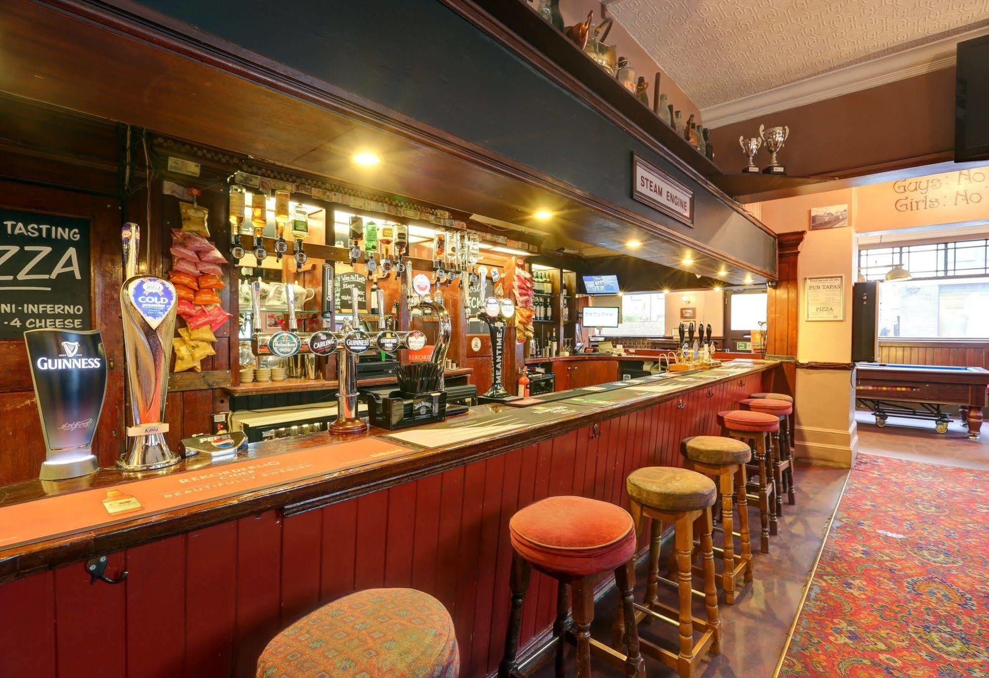 伦敦 滑铁卢蒸汽机酒吧之爱旅舍旅舍 外观 照片